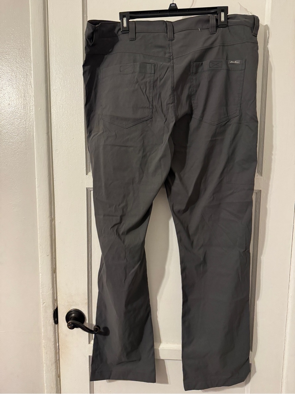 Eddie Bauer grey pants sz 40/34 - Picture 3 of 6